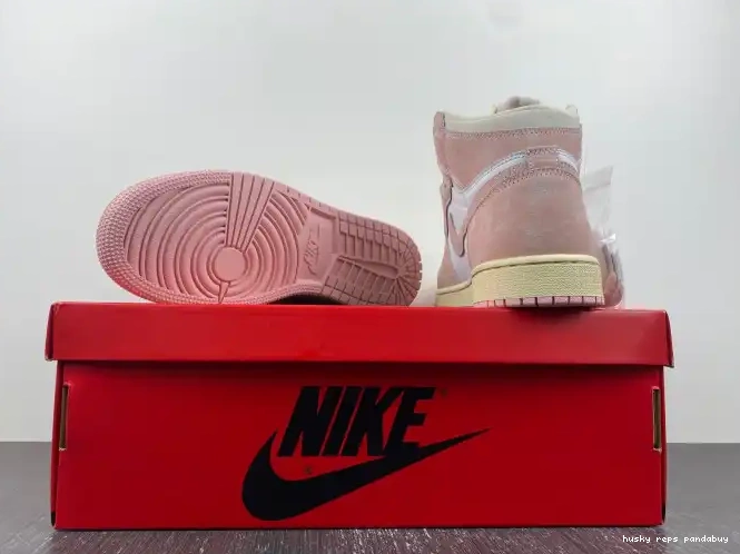 Rep Husky Jordan (Women's) Washed OG Retro Pink 1 FD2596-600 High Air 0419